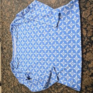 Vineyard Vines performance top